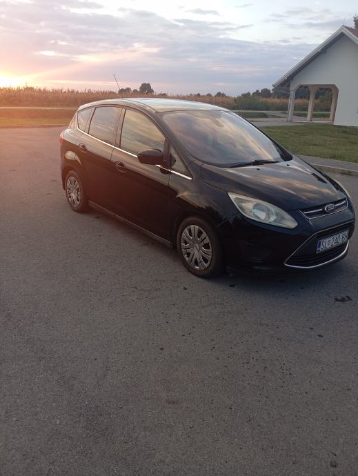 Ford C-Max 1,6 dizel uredan i ispravan vlasnik 4 godine, fotografija 8