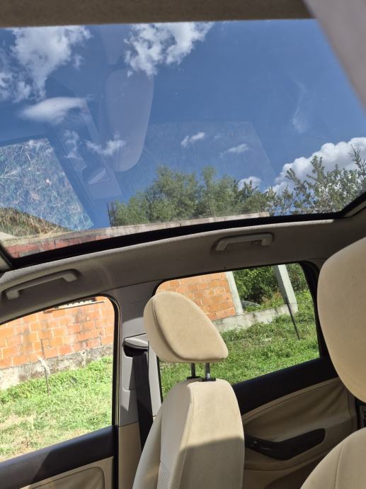 Ford C-Max 1.6 TD, fotografija 8