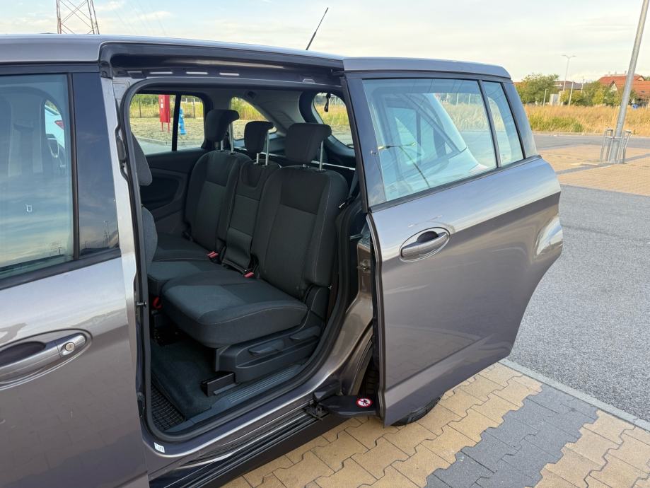 Ford C-Max 1.6 TDCI•GAND C-MAX•NAVIGACIJA•ALU FELGE•KAO NOV•, fotografija 20