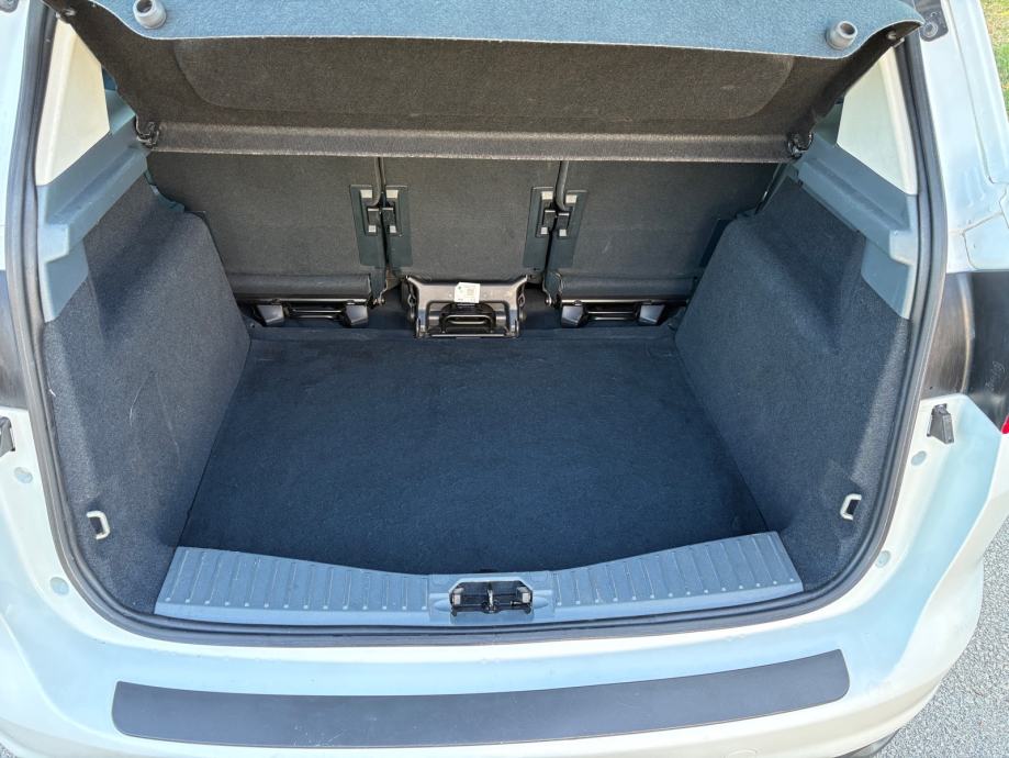 Ford C-Max 1.6 TDCI, fotografija 8