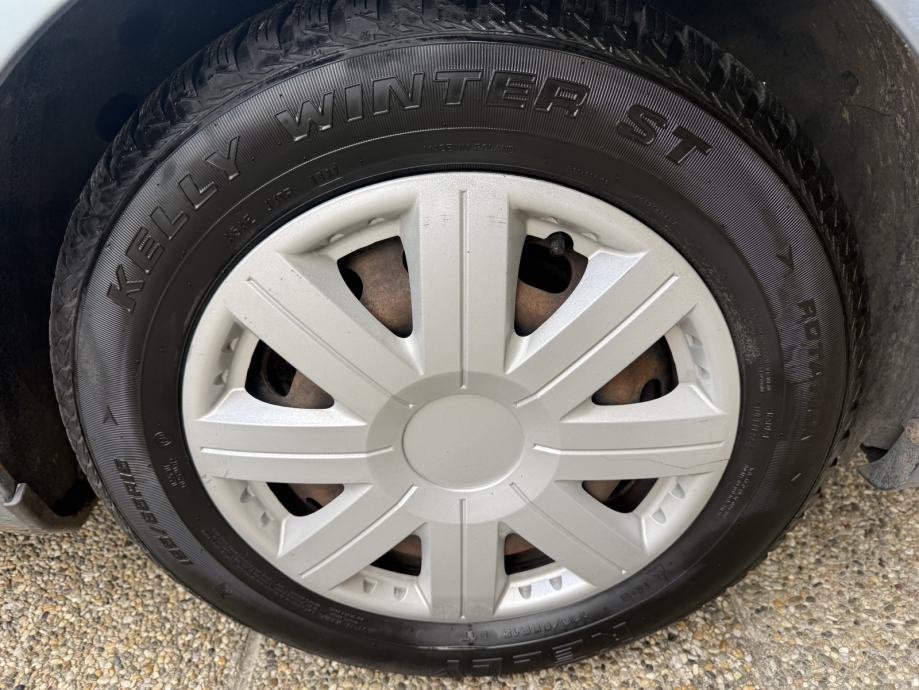 Ford C-Max 1.6 tdci Reg 4/2027, fotografija 8