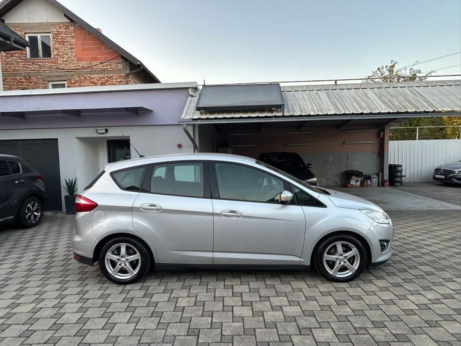 Ford C-Max 1.6 TDCi *Veliki servis**UREDAN**, fotografija 4