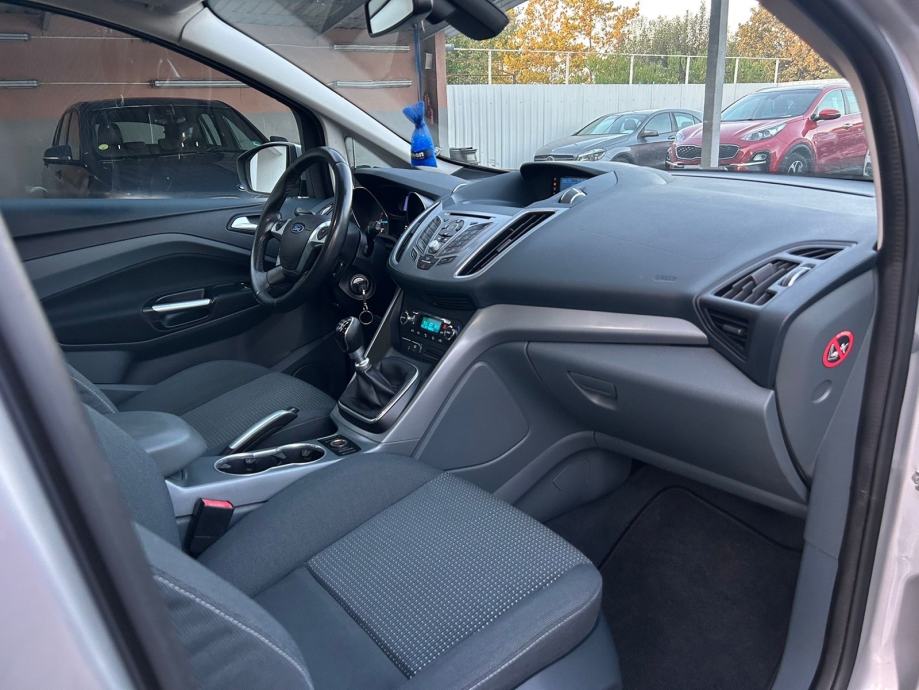 Ford C-Max 1.6 TDCi *Veliki servis**UREDAN**, fotografija 11