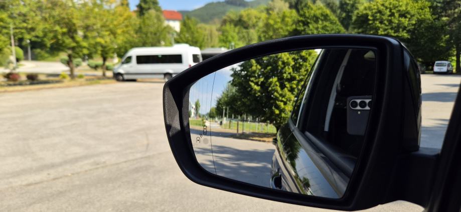 Ford C-Max 2,0 TDCi Panorama, Navi, fotografija 9