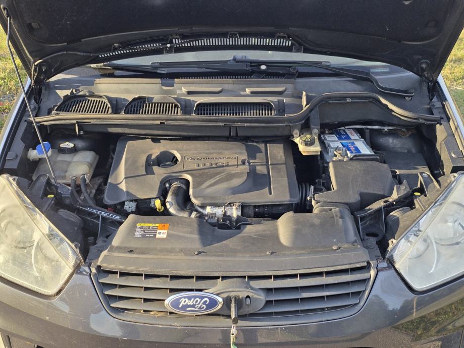 Ford C-Max Minivan, fotografija 10
