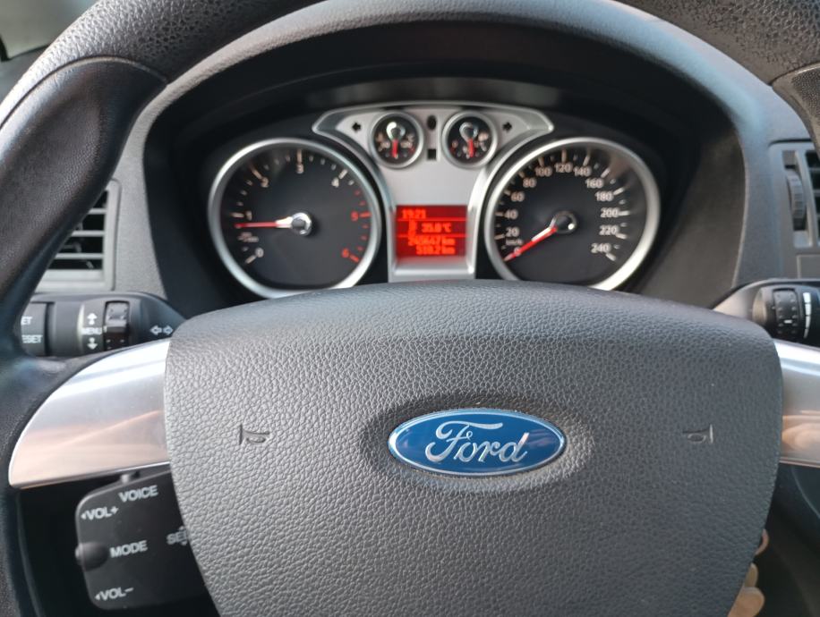 Ford C-Max, fotografija 10