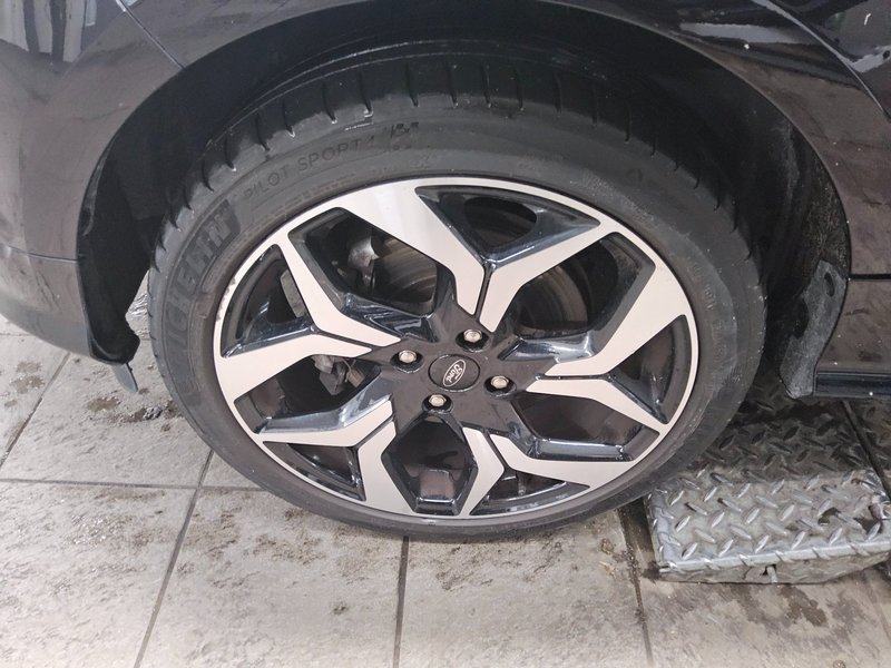 Ford EcoSport 1.0 EcoBoost ST-Line • LED, fotografija 10