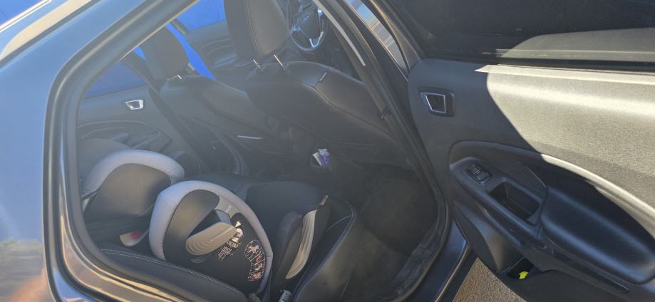 Ford Ecosport 1,5 TDCi, fotografija 14