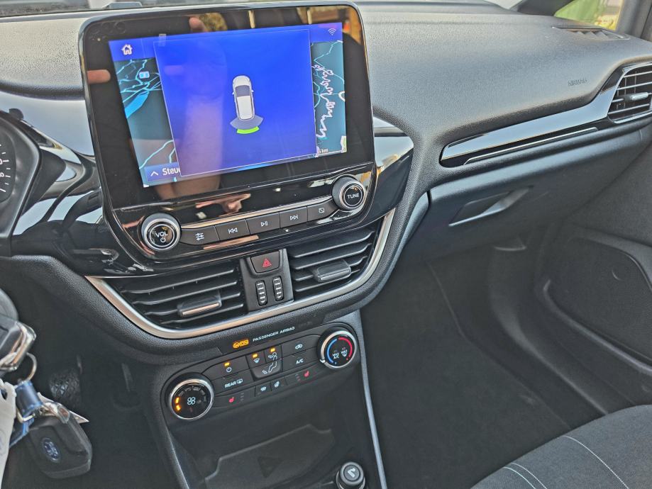 Ford Fiesta 1,0 BENZIN,,ODLIČAN,,SERVISNA,,45760KM, fotografija 11