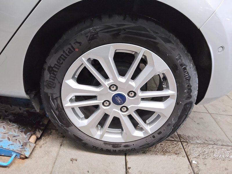 Ford Fiesta 1.0 EcoBoost Titanium • LED, fotografija 10