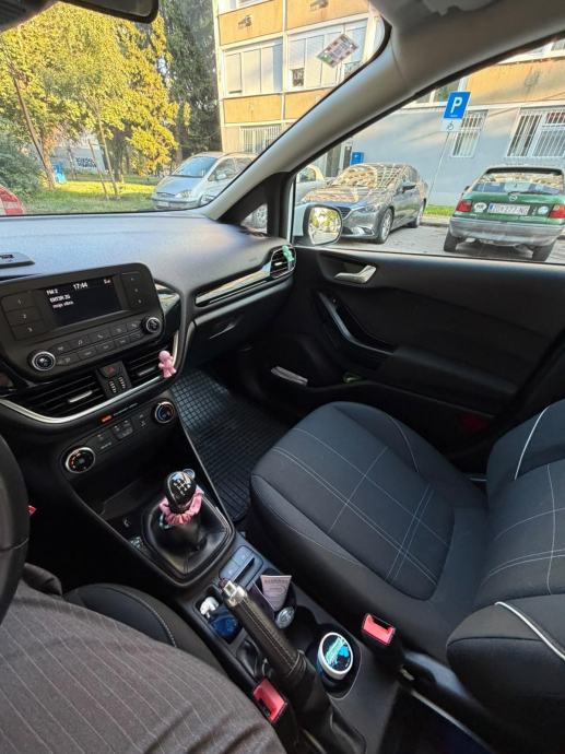 Ford Fiesta 1,0, fotografija 5