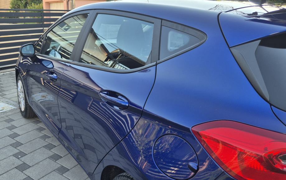 Ford Fiesta 1,1..Hr vozilo.., pogled izvana - slika 5