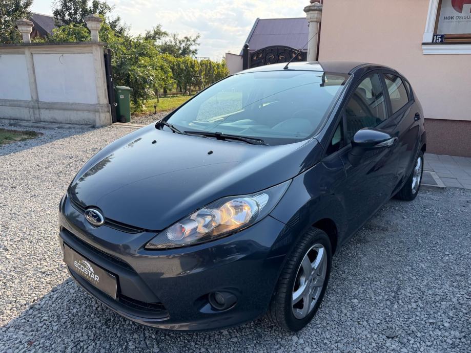 Ford Fiesta 1,2 5 16V 2010 godina #120000 km#, fotografija 4