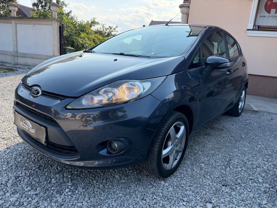 Ford Fiesta 1,2 5 16V 2010 godina #120000 km#, fotografija 3