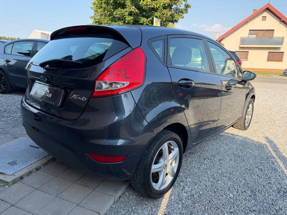 Ford Fiesta 1,2 5 16V 2010 godina #120000 km#, fotografija 8