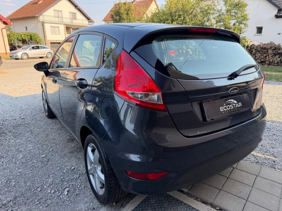 Ford Fiesta 1,2 5 16V 2010 godina #120000 km#, fotografija 6