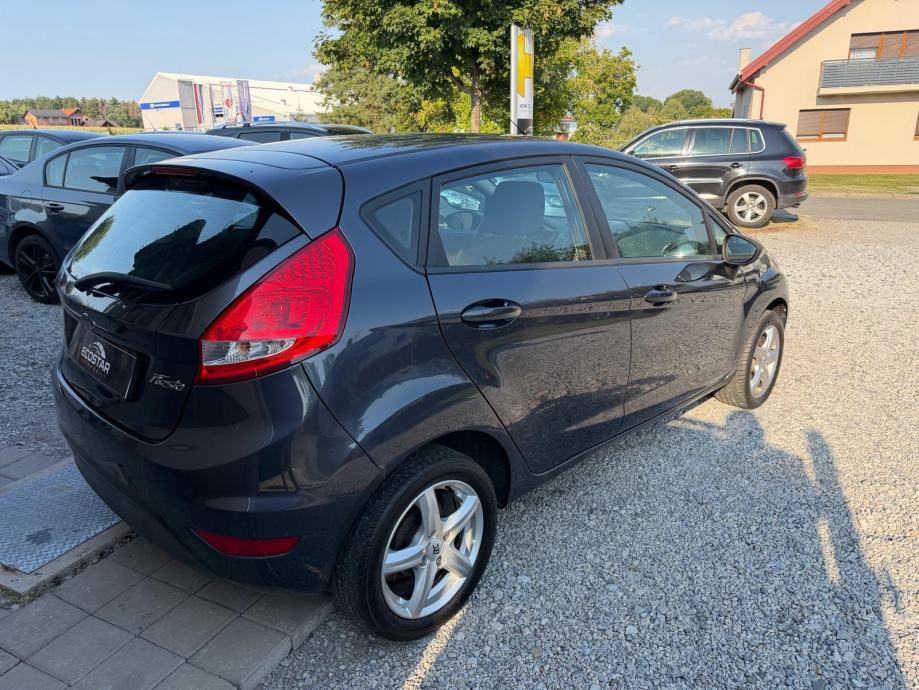 Ford Fiesta 1,2 5 16V 2010 godina #120000 km#, fotografija 9