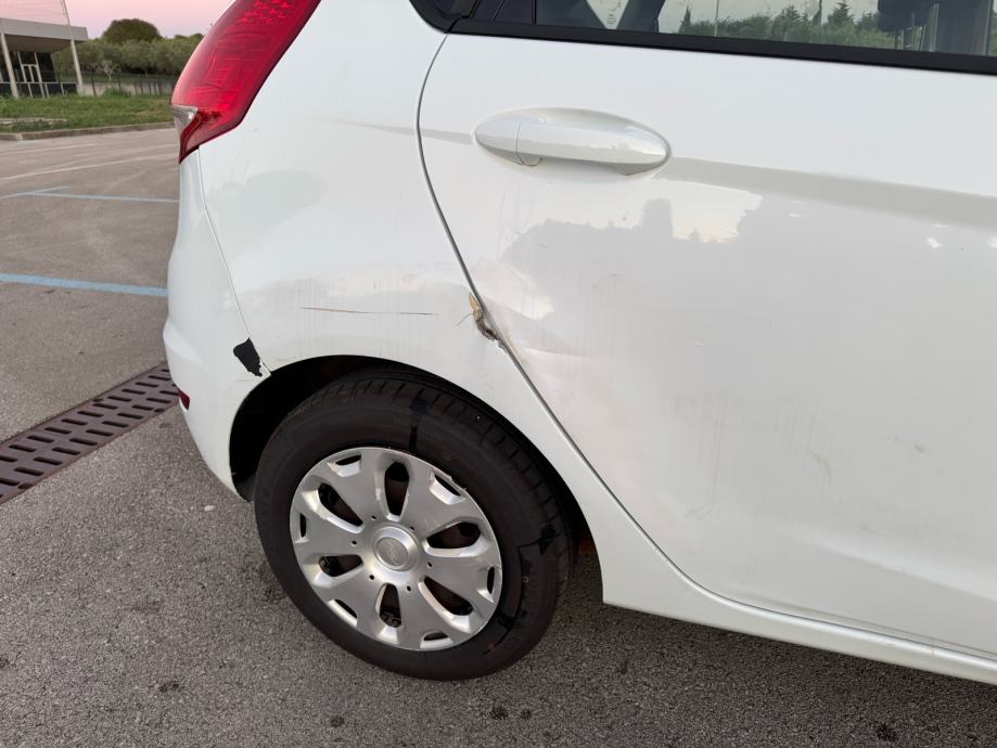 Ford Fiesta 1,2 5 16V, pogled izvana - slika 5
