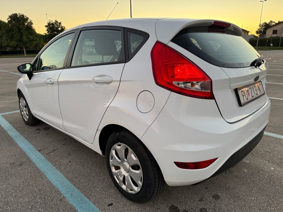 Ford Fiesta 1,2 5 16V, fotografija 7