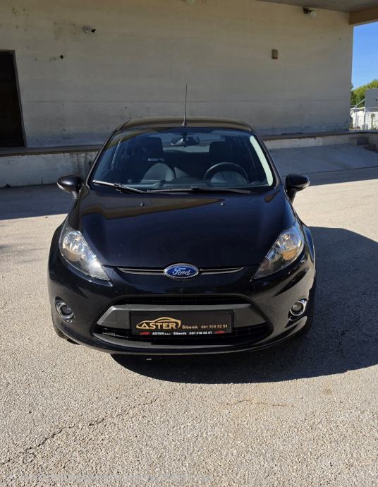 Ford Fiesta 1,2 5 16V TOP STANJE, fotografija 3