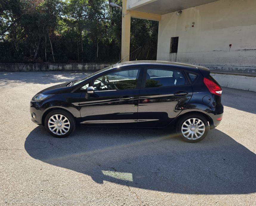 Ford Fiesta 1,2 5 16V TOP STANJE, fotografija 5