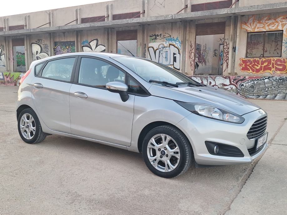 Ford Fiesta 1,25 i , 107.500 km, Registriran, Veliki servis odrađen !, fotografija 6