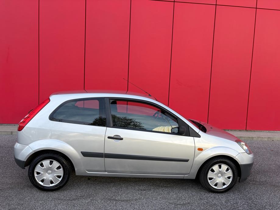 FORD FIESTA 1.3 BENZIN 129.000KM HRV AUTO PRVI VLASNIK KAO NOV!!!, fotografija 6