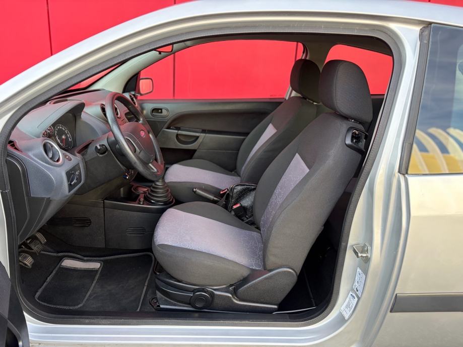 FORD FIESTA 1.3 BENZIN 129.000KM HRV AUTO PRVI VLASNIK KAO NOV!!!, fotografija 9