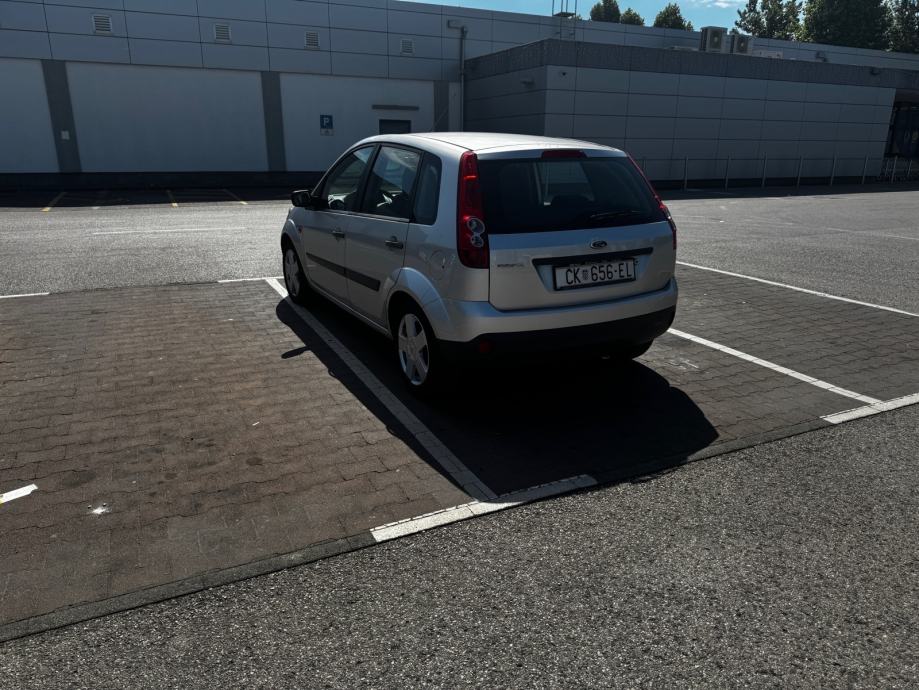 Ford Fiesta 1,4 16V, fotografija 6