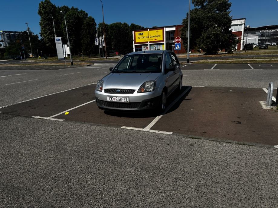 Ford Fiesta 1,4 16V, fotografija 9