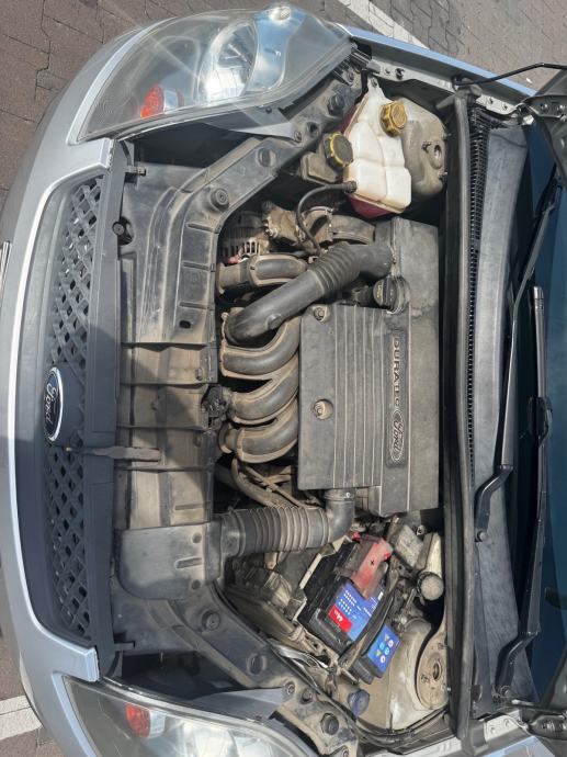 Ford Fiesta 1,4 16V, fotografija 11