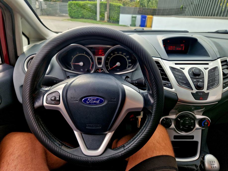 Ford Fiesta 1.4 - REDIZAJN - TITANIUM - NIJE UVOZ -REG 4/27 -POVOLJNO!, fotografija 13