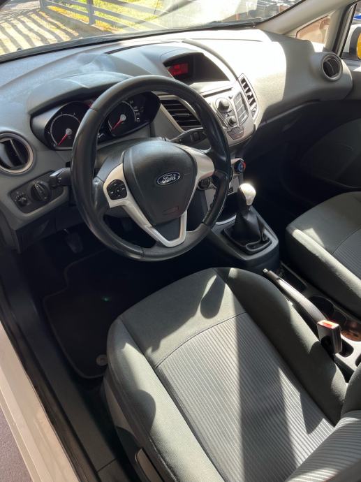 Ford Fiesta 1,4, fotografija 5
