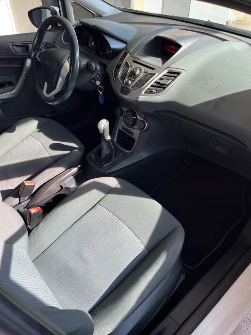 Ford Fiesta 1,4, fotografija 8