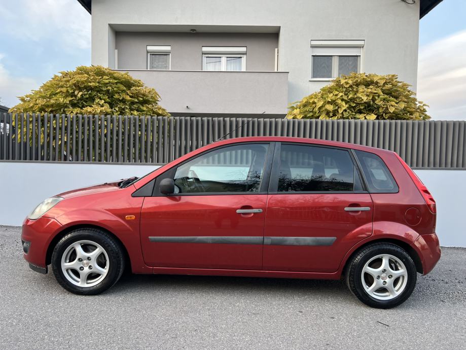 Ford Fiesta 1.4 - REDIZAJN - NIJE UVOZ - KLIMA - 5VRATA - NOVO!, fotografija 6