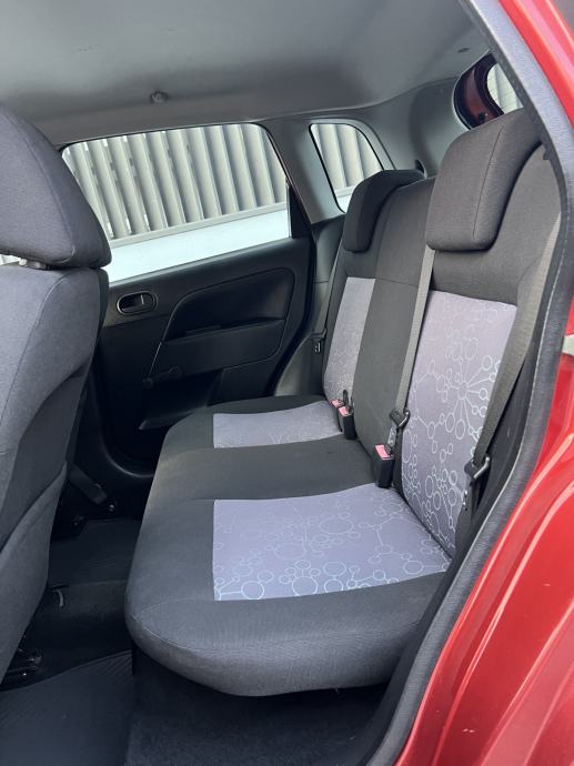 Ford Fiesta 1.4 - REDIZAJN - NIJE UVOZ - KLIMA - 5VRATA - NOVO!, fotografija 19