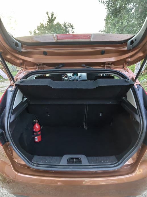 Ford Fiesta 1,5, fotografija 17