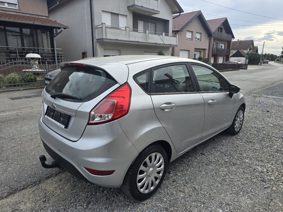 Ford Fiesta 1,5 TDCi 2016.godina, fotografija 5