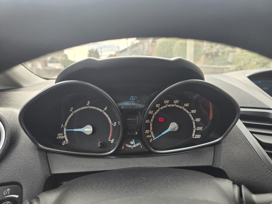 Ford Fiesta 1,5 TDCi 2016.godina, fotografija 10