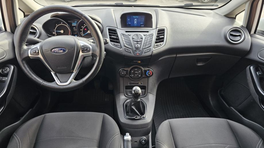 FORD FIESTA 1.5 TDCI 2016 NAVIGACIJA KLIMA SERVISNA, fotografija 9