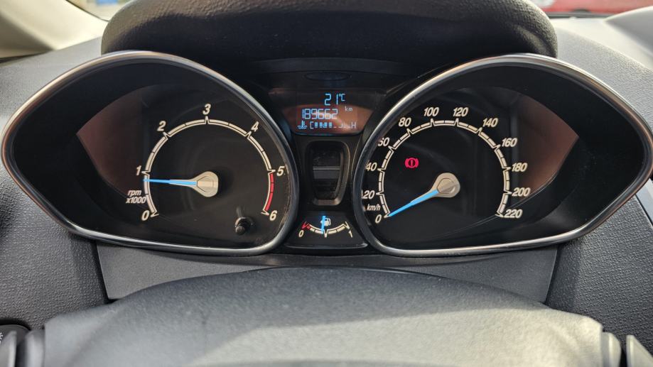 FORD FIESTA 1.5 TDCI 2016 NAVIGACIJA KLIMA SERVISNA, fotografija 11