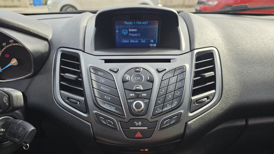 FORD FIESTA 1.5 TDCI 2016 NAVIGACIJA KLIMA SERVISNA, fotografija 12
