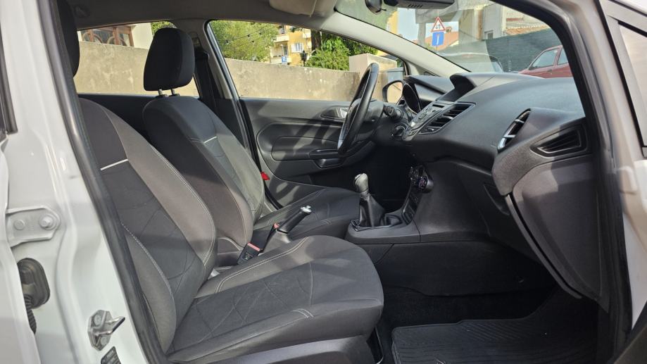 FORD FIESTA 1.5 TDCI 2016 NAVIGACIJA KLIMA SERVISNA, fotografija 17