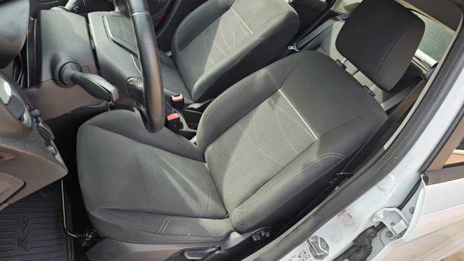 FORD FIESTA 1.5 TDCI 2016 NAVIGACIJA KLIMA SERVISNA, fotografija 19