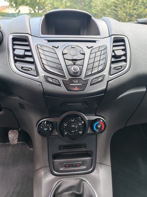 Ford Fiesta 1.5 TDCi 70 kW – 2015. – 164.028 km, fotografija 6