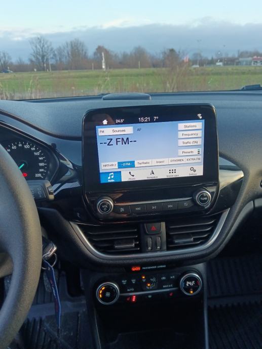 Ford Fiesta 1,5 Tdci 8 ventila-nema lanac, fotografija 12