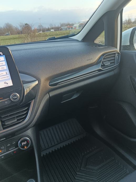 Ford Fiesta 1,5 Tdci 8 ventila-nema lanac, fotografija 14