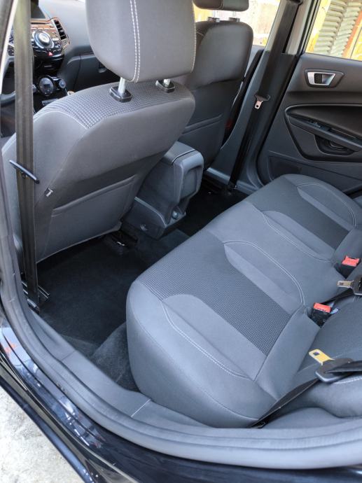 Ford Fiesta 1,5 TDCi, fotografija 5