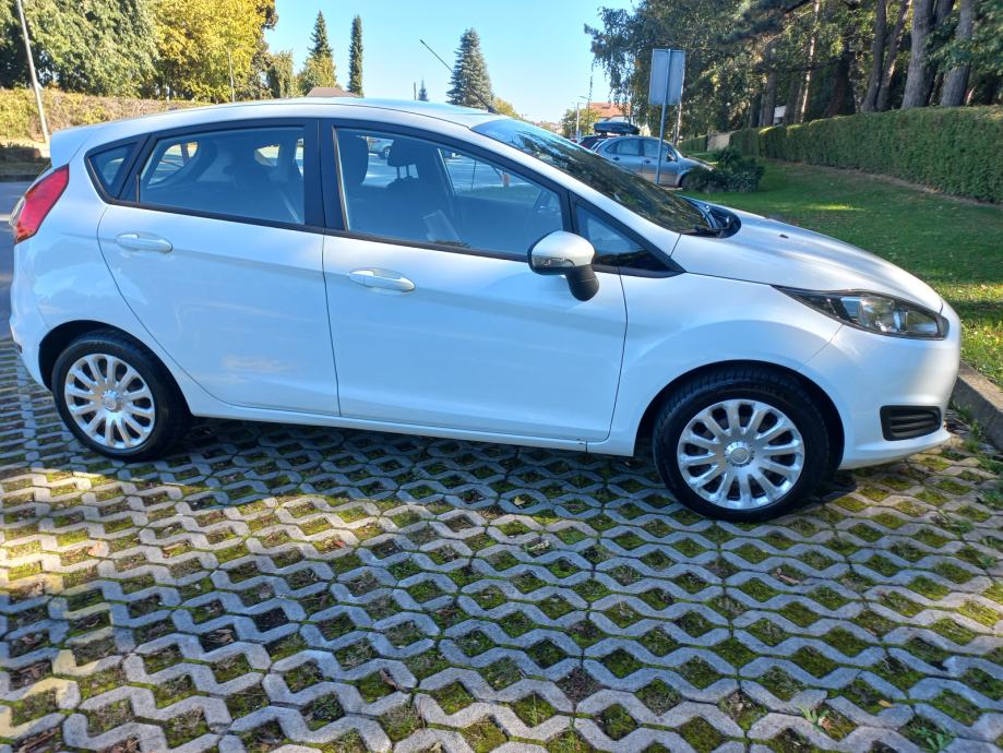 Ford Fiesta 1.5 TDCI, fotografija 5