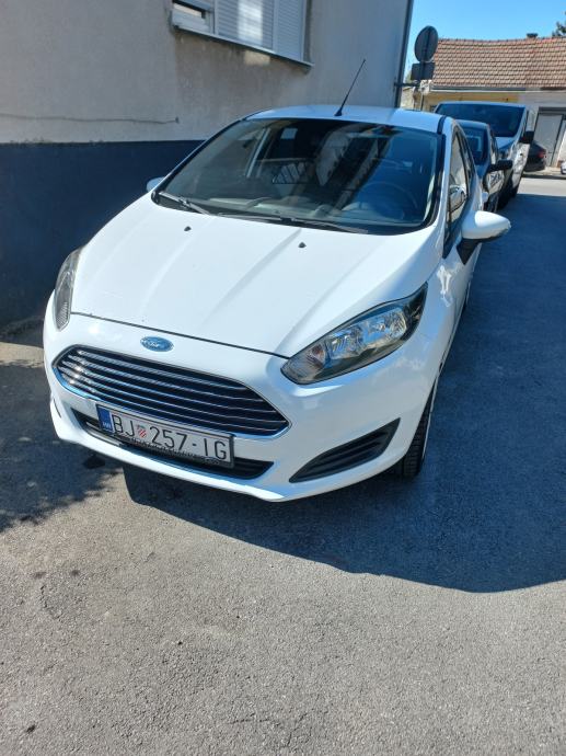 Ford Fiesta 1.5 TDCI, fotografija 2